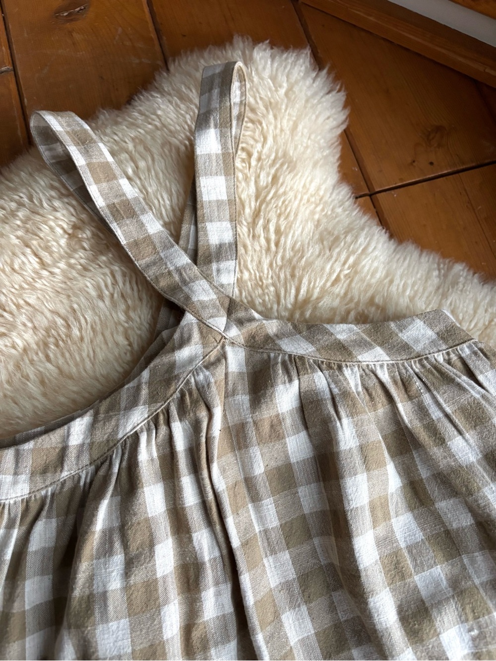 NWT Girls Gingham Pinafore - Picture 2 of 10